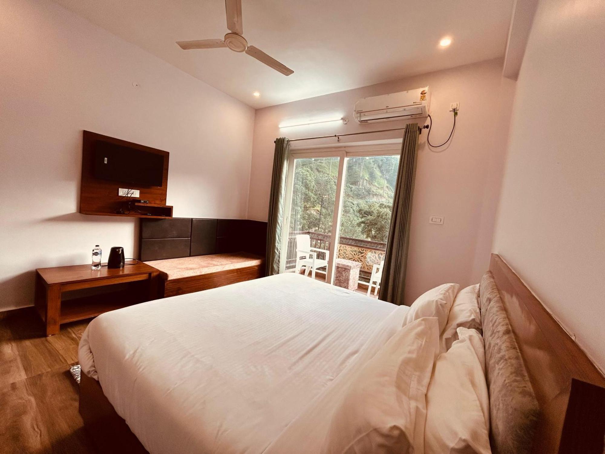 Hotel Anantam Residency Uttarkāshi Dış mekan fotoğraf