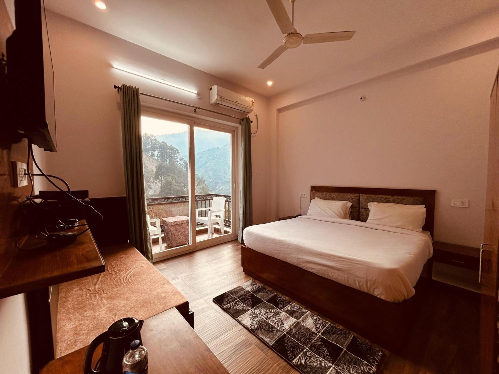 Hotel Anantam Residency Uttarkāshi Dış mekan fotoğraf